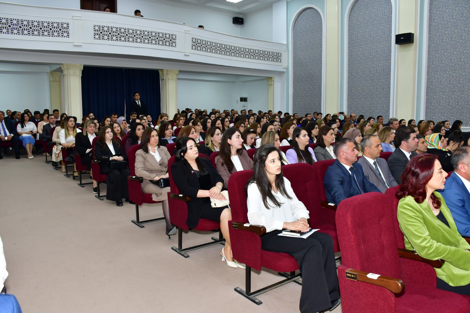 “Təhsildə yeni çağırışlar” regional konfransı təşkil olunub